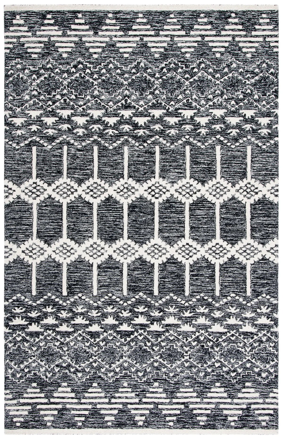 Safavieh Metro 4'-0" x 6'-0" Rug in Black / Ivory