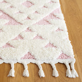Safavieh Moroccan Tassel Shag 4'-0" x 6'-0" Rug in Ivory / Pink