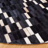 Safavieh Studio Leather 6'-0" x 6'-0" Rug in Black / Beige