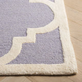 Safavieh Cambridge 5'-0" x 8'-0" Rug in Silver / Ivory