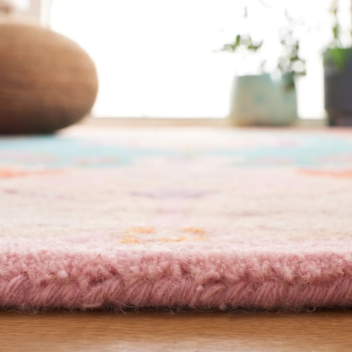 Safavieh Bellagio 5'-0" x 8'-0" Rug in Blue / Pink