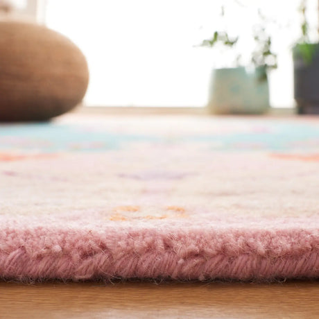 Safavieh Bellagio 5'-0" x 8'-0" Rug in Blue / Pink