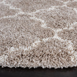 Safavieh Hudson Shag 7'-0" x 7'-0" Rug in Beige / Ivory