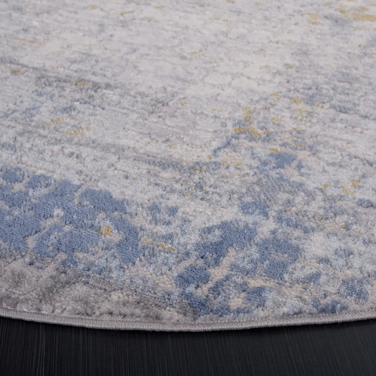 Safavieh Palma 6'-7" x 6'-7" Rug in Beige / Light Blue