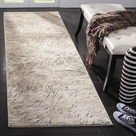 Safavieh Meadow 2'-7" x 8'-0" Rug in Ivory / Grey