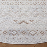 Safavieh Hanna 6'-7" x 6'-7" Rug in Ivory / Beige