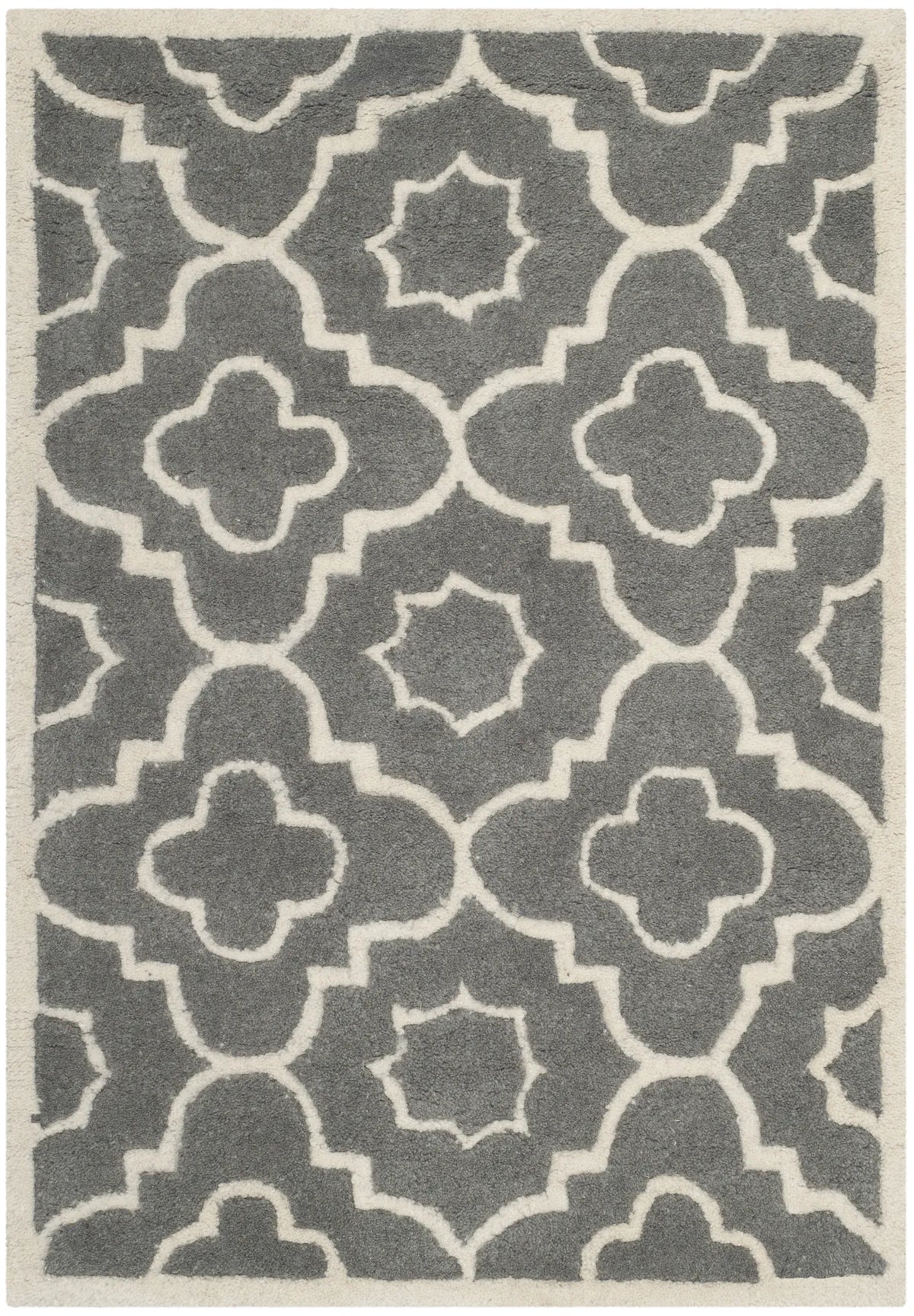 Safavieh Chatham 2'-0" x 3'-0" Rug in Dark Grey / Ivory