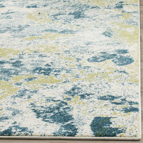 Safavieh Watercolor 4'-0" x 6'-0" Rug in Ivory / Light Blue