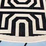 Safavieh Courtyard 5'-3" x 5'-3" Rug in Sand / Black