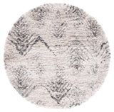 Safavieh Iceland Shag 6'-7" x 6'-7" Rug in Cream / Grey