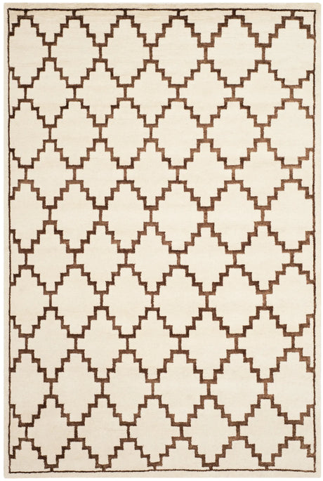 Safavieh Mosaic 4'-0" x 6'-0" Rug in Ivory / Brown