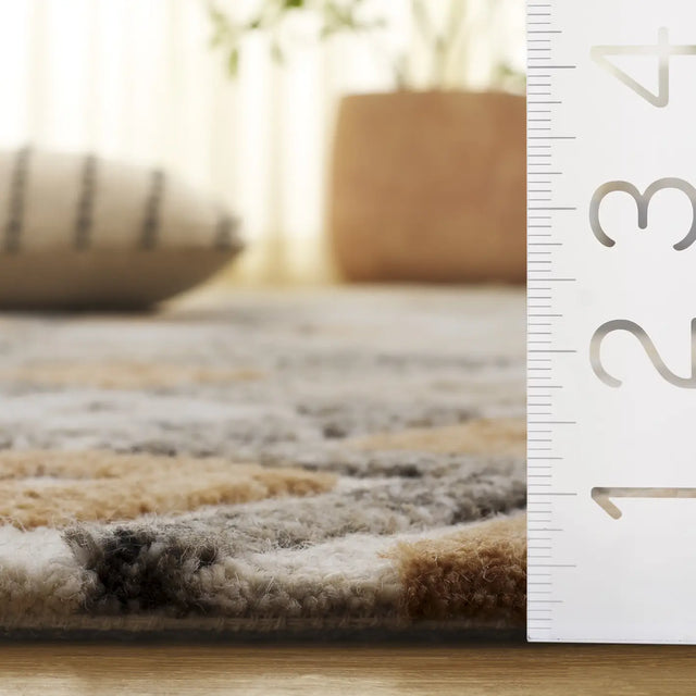 Safavieh Casablanca Shag 4'-0" x 6'-0" Rug in Ivory / Rust