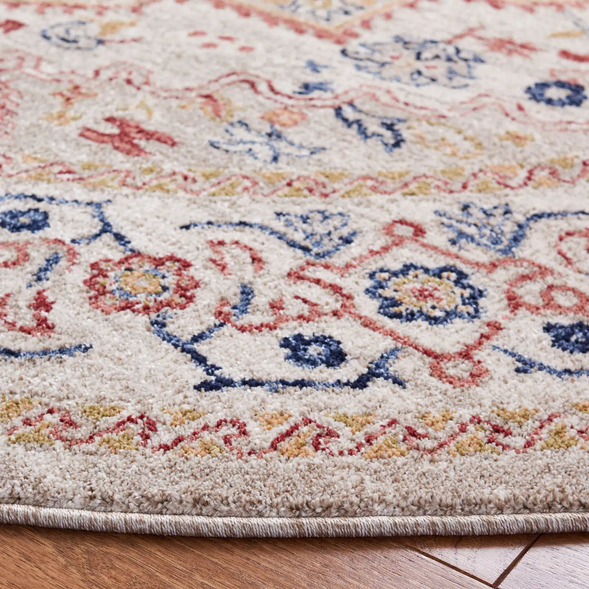 Safavieh Charleston 6'-7" x 6'-7" Rug in Beige / Ivory