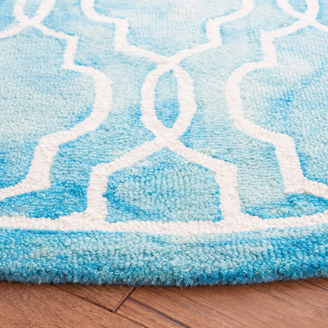 Safavieh Dip Dye 7'-0" x 7'-0" Rug in Turquoise / Ivory