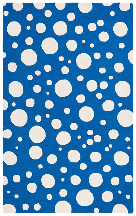Safavieh Cambridge 4'-0" x 6'-0" Rug in Blue / Ivory