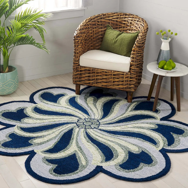 Safavieh Novelty 6'-0" x 6'-0" Rug in Navy / Green