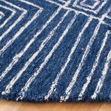 Safavieh Micro-Loop 5'-0" x 5'-0" Rug in Navy / Ivory
