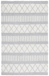 Safavieh Vermont 4'-0" x 6'-0" Rug in Ivory / Grey
