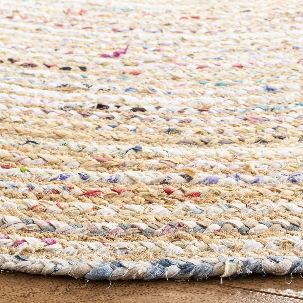Safavieh Cape Cod 10'-0" x 10'-0" Rug in Beige / Multi