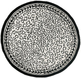 Safavieh Chelsea 4'-0" x 4'-0" Rug in Ivory / Black
