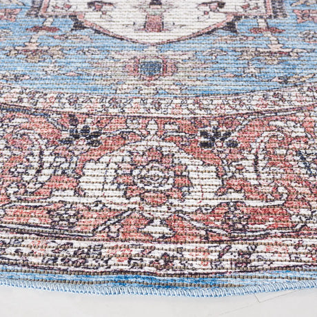 Safavieh Serapi 6'-7" x 6'-7" Rug in Blue / Rust