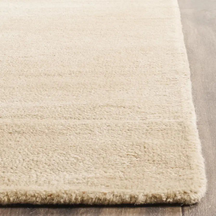 Safavieh Himalaya 10'-0" x 14'-0" Rug in Beige