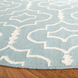 Safavieh Dhurries 6'-0" x 6'-0" Rug in Light Blue / Ivory