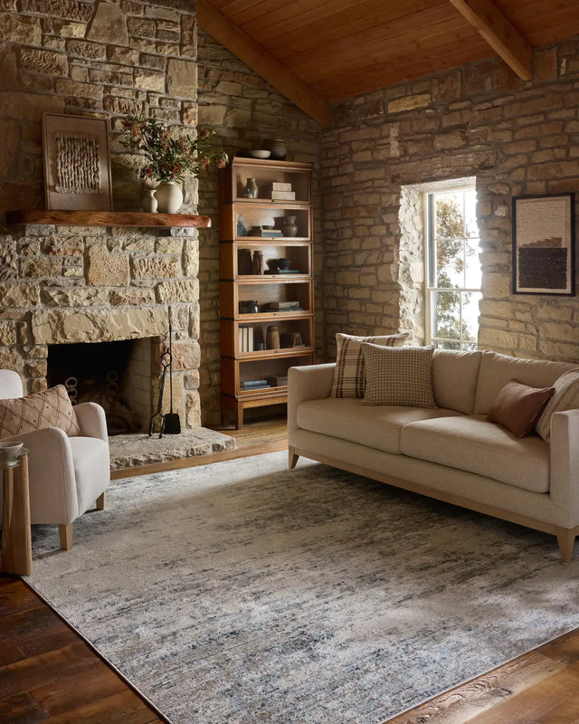 Loloi Townes TOW-04 Ivory / Sky Rug - room scene 3