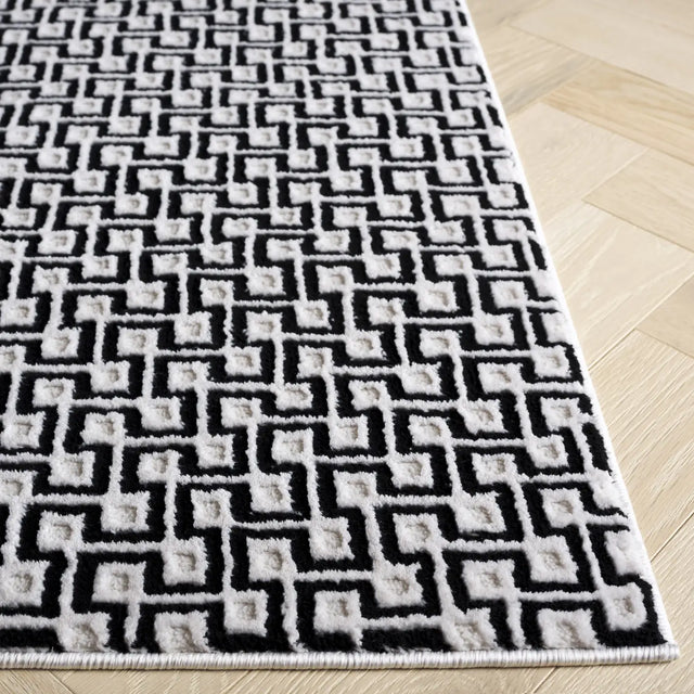 Safavieh Slate 700 4'-0" x 6'-0" Rug in Ivory / Black