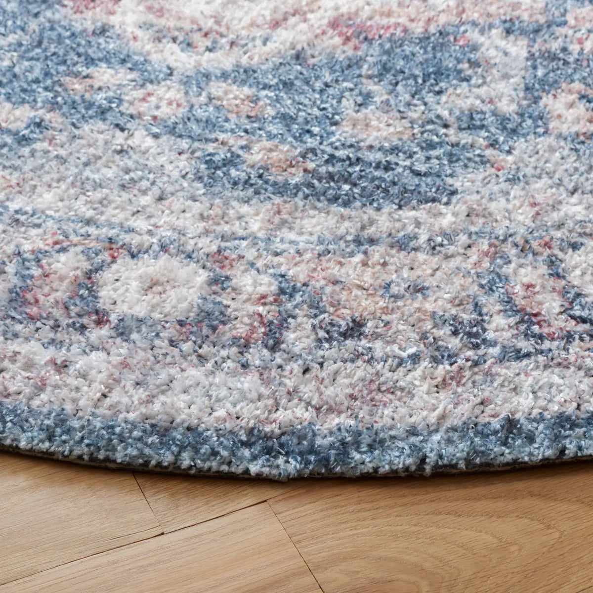 Safavieh Classic Vintage 6'-0" x 6'-0" Rug in Light Blue / Rust