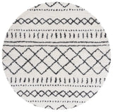 Safavieh Arizona Shag 6'-7" x 6'-7" Rug in Ivory / Black
