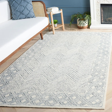 Safavieh Ebony 4'-0" x 6'-0" Rug in Grey / Ivory