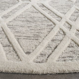 Safavieh Cambridge 6'-0" x 6'-0" Rug in Light Brown / Ivory