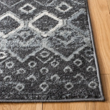 Safavieh Amsterdam 5'-1" x 7'-6" Rug in Dark Grey / Light Grey