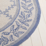 Safavieh Chelsea 4'-6" x 6'-6" Rug in Ivory / Light Blue
