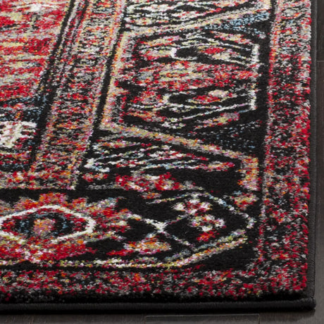 Safavieh Vintage Hamadan 4'-0" x 6'-0" Rug in Red / Multi