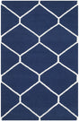 Safavieh Dhurries 2'-6" x 4'-0" Rug in Navy / Ivory