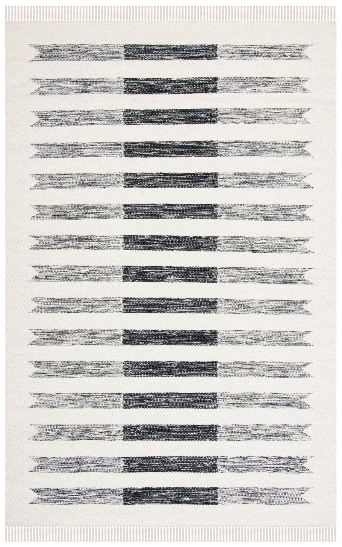 Safavieh Kilim 4'-0" x 6'-0" Rug in Ivory / Black