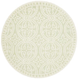 Safavieh Cambridge 4'-0" x 4'-0" Rug in Light Green / Ivory