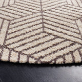 Safavieh Classic Vintage 6'-0" x 6'-0" Rug in Natural / Ivory