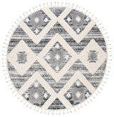 Safavieh Moroccan Tassel Shag 5'-3" x 5'-3" Rug in Grey / Ivory