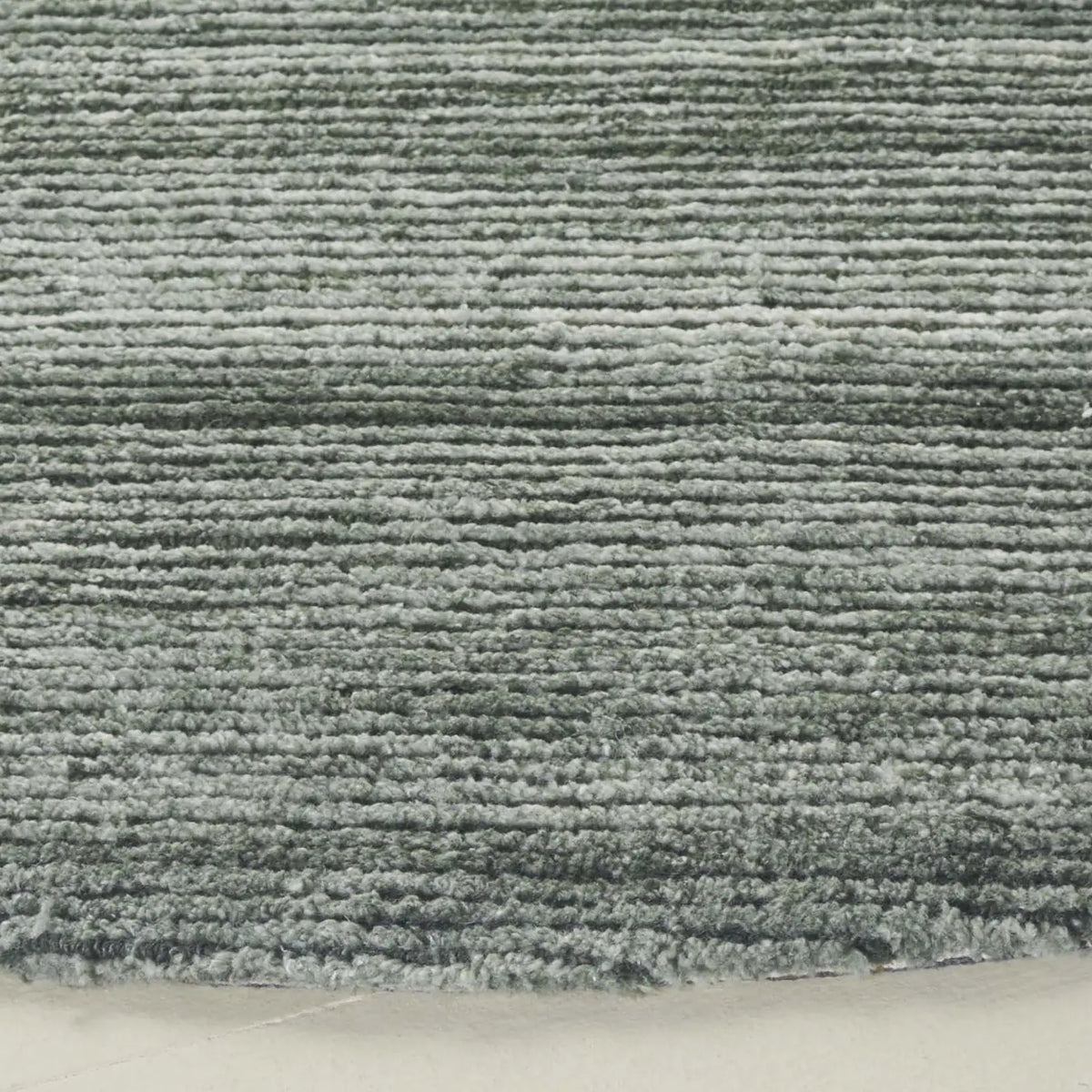 Safavieh Mirage 6'-0" x 6'-0" Rug in Green