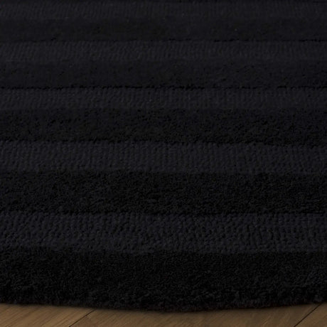 Safavieh Ebony 6'-0" x 6'-0" Rug in Charcoal