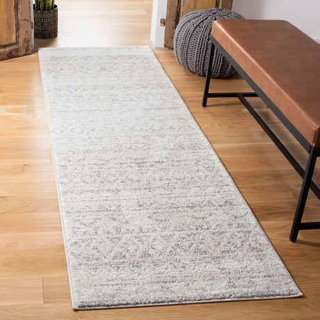 Safavieh Adirondack 2'-6" x 10'-0" Rug in Ivory / Silver