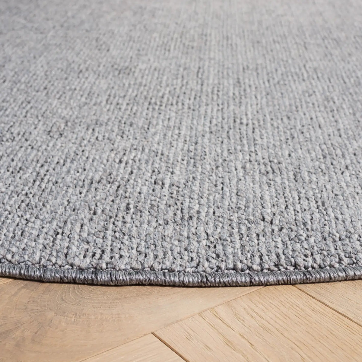 Safavieh River 6'-7" x 6'-7" Rug in Grey / Ivory