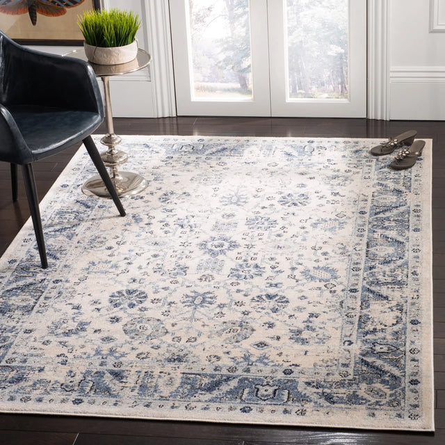 Safavieh Charleston 4'-0" x 6'-0" Rug in Ivory / Blue