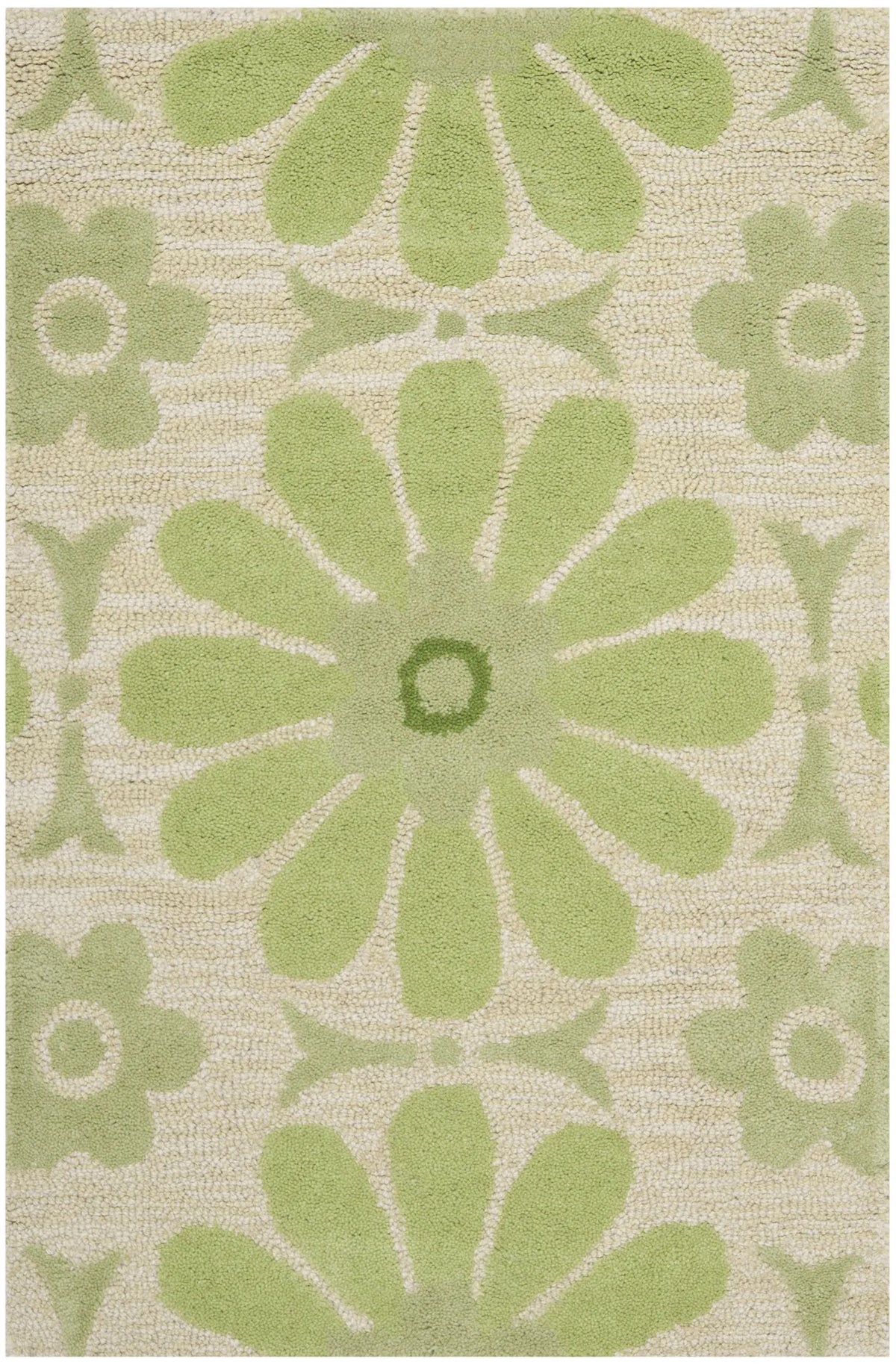 Safavieh Safavieh Kids 2'-0" x 3'-0" Rug in Beige / Green
