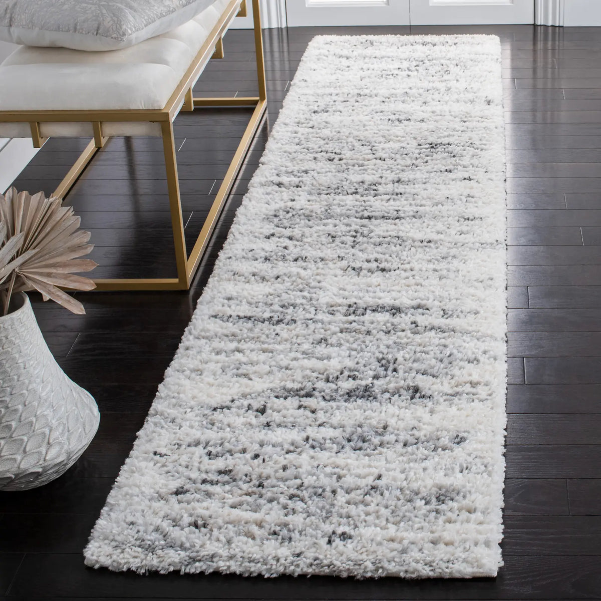 Safavieh Berber Shag 2'-2" x 9'-0" Rug in Ivory / Grey