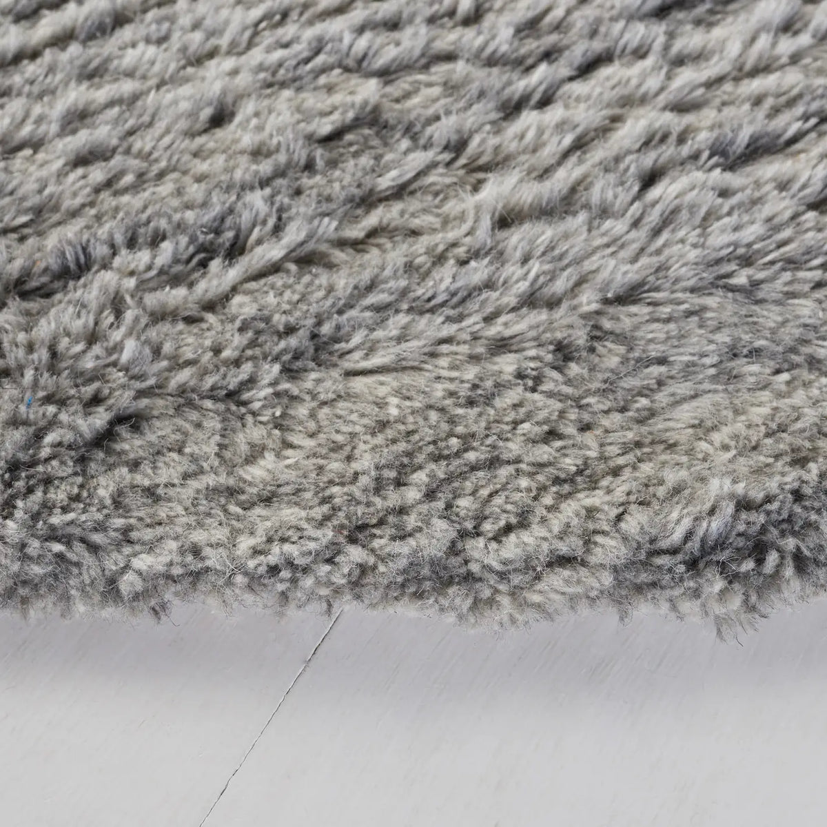 Safavieh Casablanca 6'-0" x 6'-0" Rug in Grey