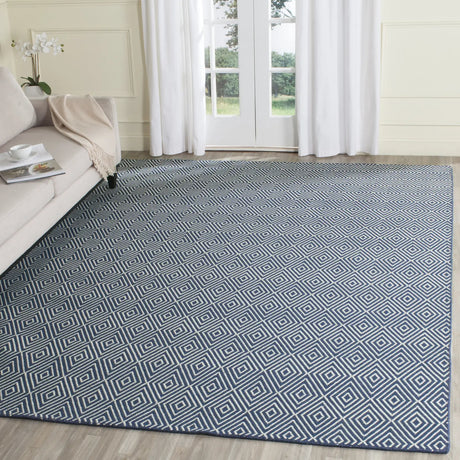 Safavieh Wilton 8'-0" x 10'-0" Rug in Navy / Ivory